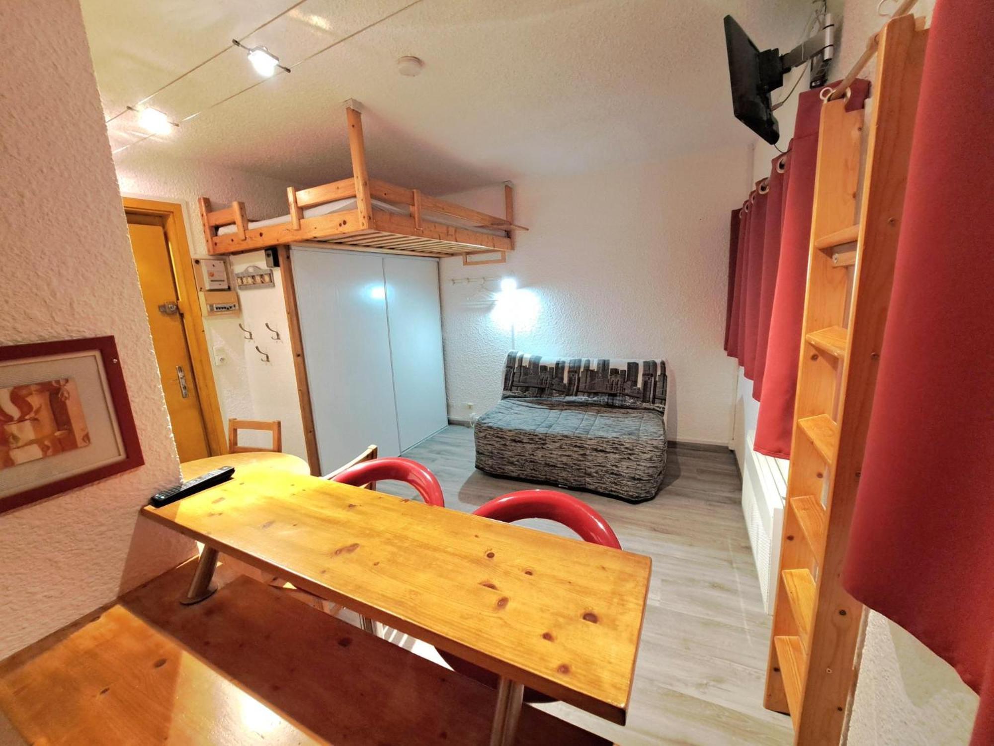 STUDIO CHALEUREUX aux pieds des pistes de ski des Glovettes Villard-de-Lans Eksteriør billede