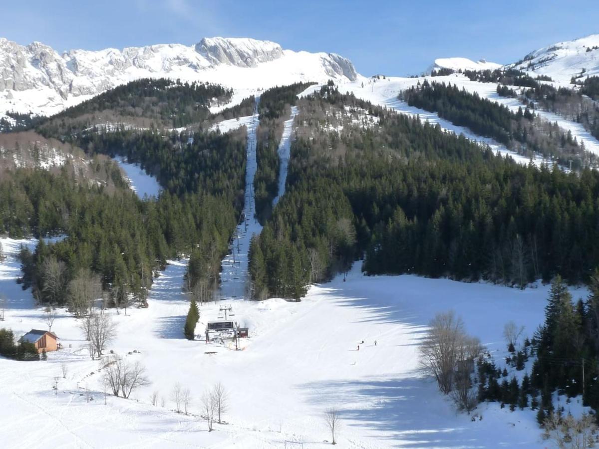 STUDIO CHALEUREUX aux pieds des pistes de ski des Glovettes Villard-de-Lans Eksteriør billede